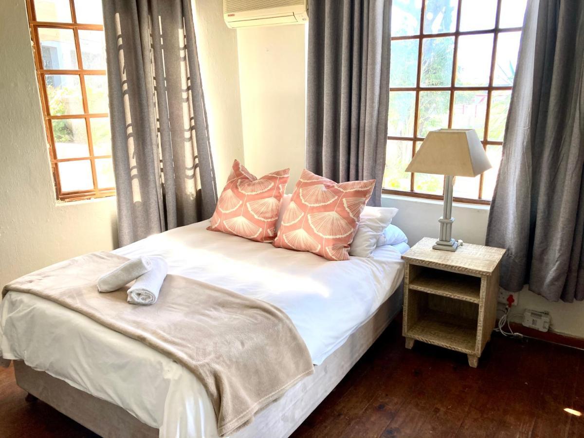 Mangolds Guest House Port Elizabeth Extérieur photo