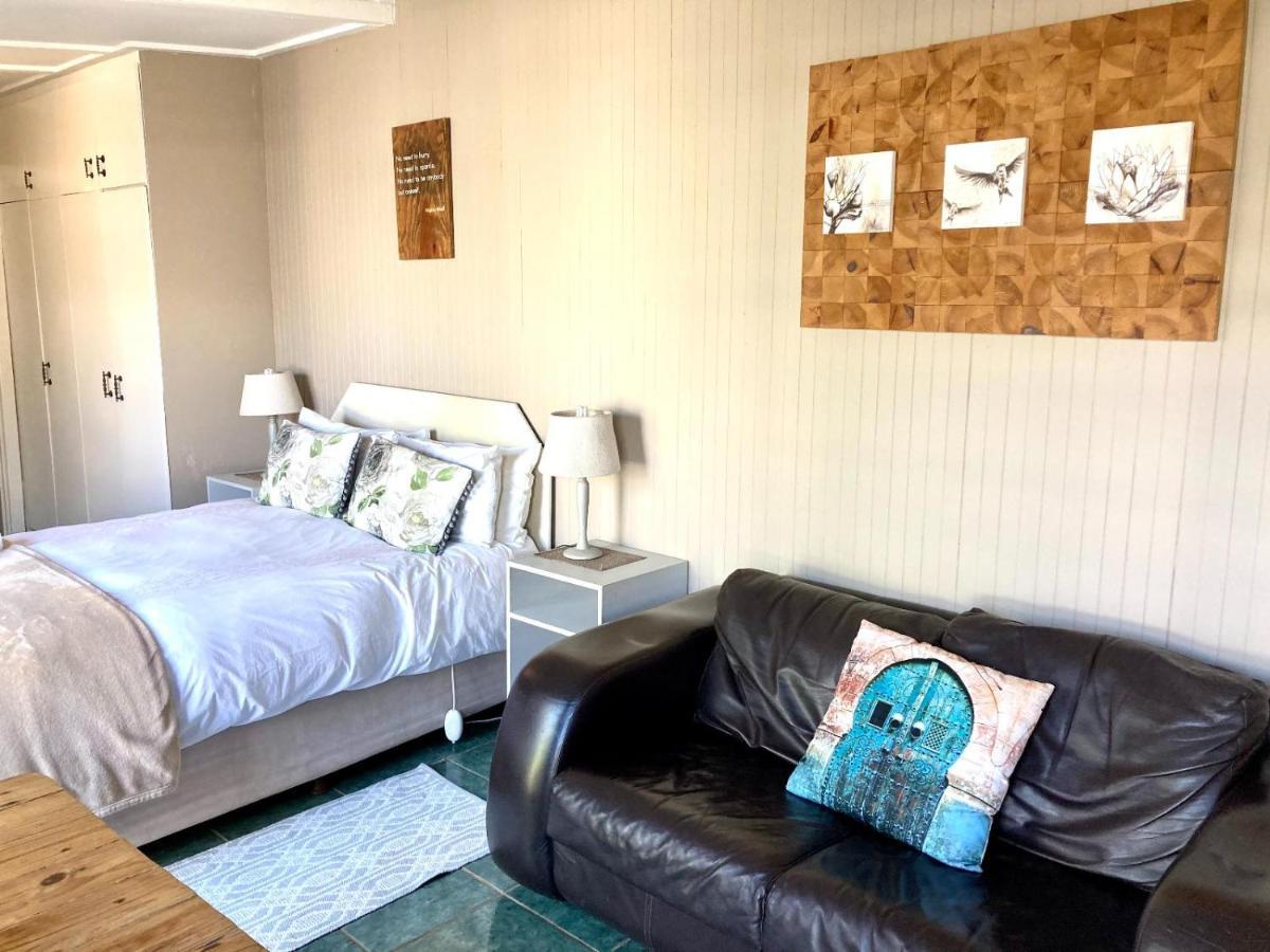 Mangolds Guest House Port Elizabeth Extérieur photo